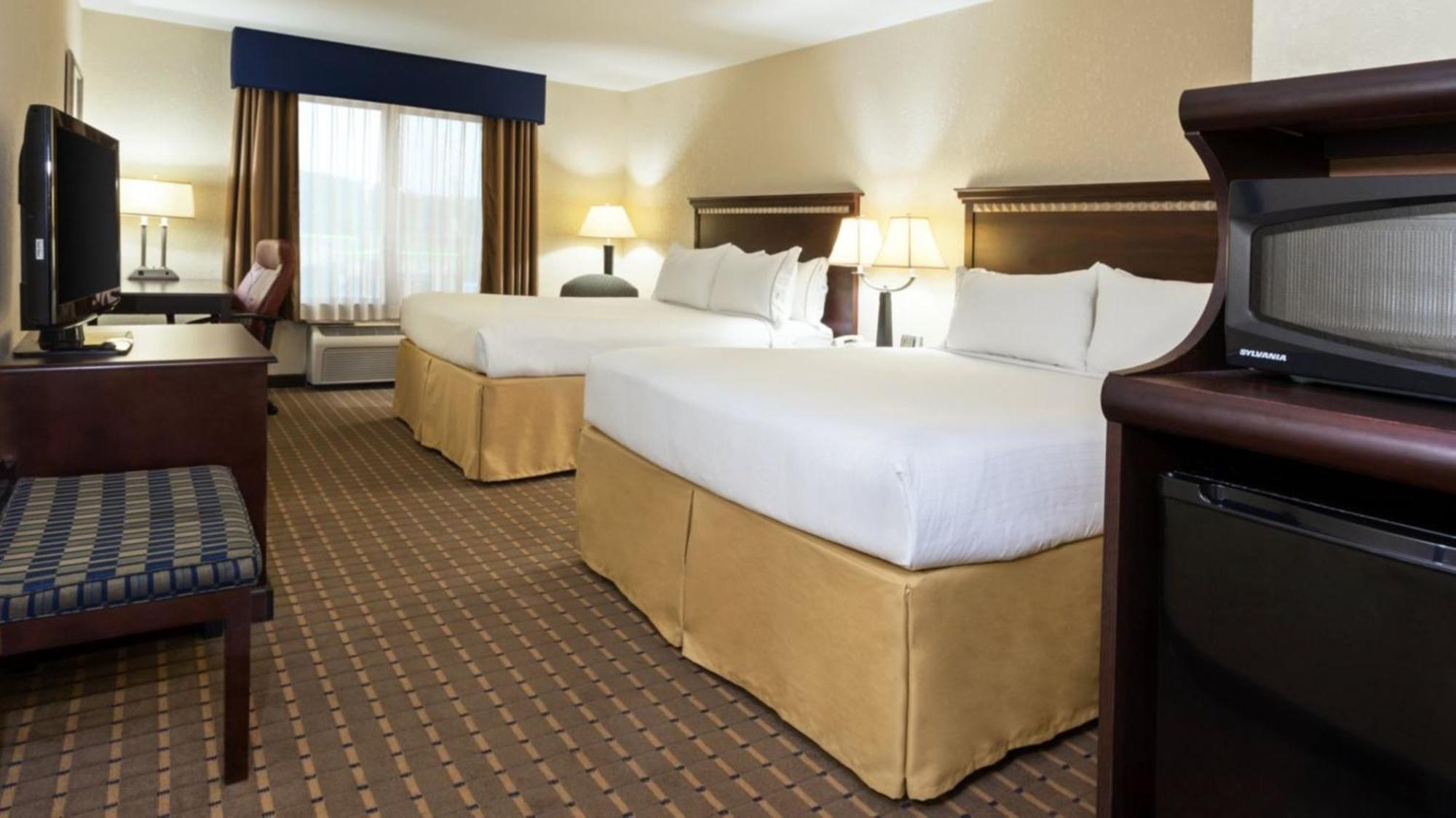 Holiday Inn Express & Suites - Smithfield/Selma By Ihg Exterior foto