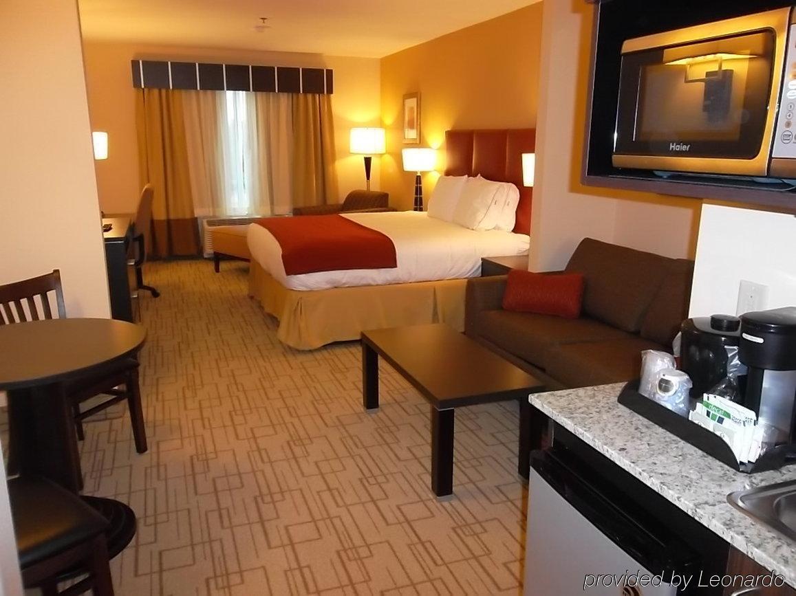Holiday Inn Express & Suites - Smithfield/Selma By Ihg Quarto foto